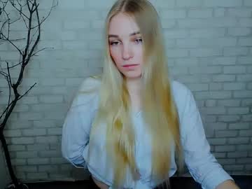 See _snow_queen__ online Now @ g18.cam