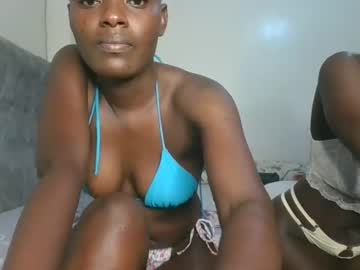 See _your_girl_twinkle online Now @ g18.cam