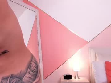 See Agatha__angel online Now @ g18.cam