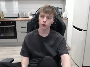 See Alex_gotcha online Now @ g18.cam