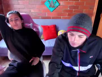 See Angel_and_yessi online Now @ g18.cam
