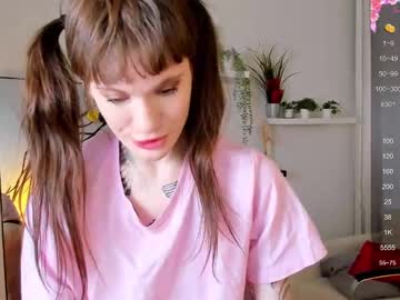 See Angela_fog online Now @ g18.cam