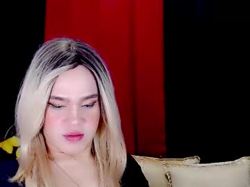 See Arianne_xoxo777 online Now @ g18.cam