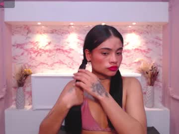 See Aurorasoto online Now @ g18.cam