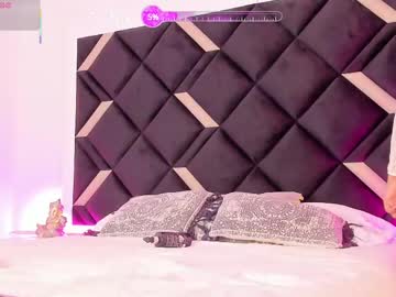 See Carolina_evanss online Now @ g18.cam