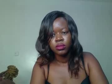 See Charming_kittie online Now @ g18.cam