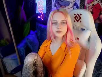 See Chii_sakura online Now @ g18.cam
