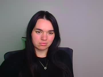 See Chris_mee online Now @ g18.cam