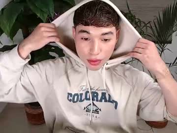 See Coddy_doll online Now @ g18.cam
