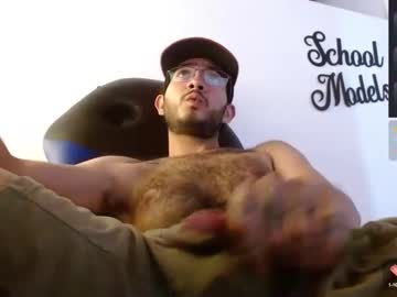 See El_paisitahotxl online Now @ g18.cam