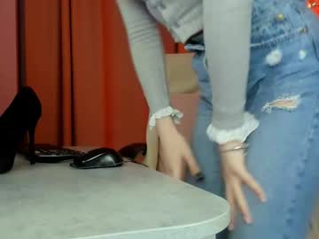 See Elektranoe online Now @ g18.cam