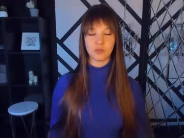 See Elizamild online Now @ g18.cam
