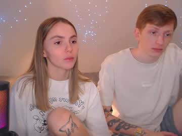 See Julsweet online Now @ g18.cam