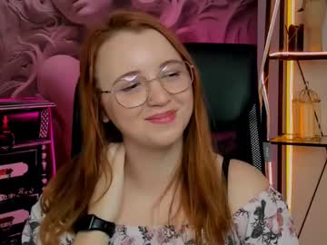 See Katalinaveis online Now @ g18.cam
