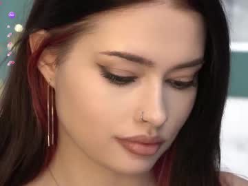 See Katrin_tangerine online Now @ g18.cam