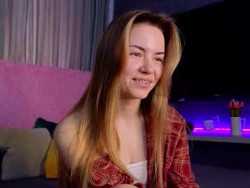 See Kinkl0ver online Now @ g18.cam
