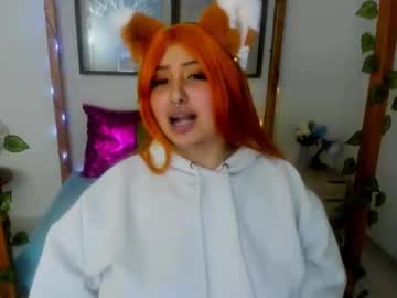 See Lussyevans_ online Now @ g18.cam