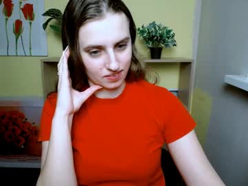 See Mariatess_ online Now @ g18.cam