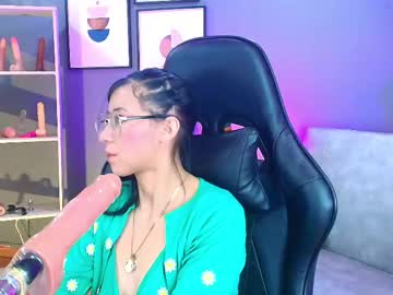 See Milyrouse___ online Now @ g18.cam