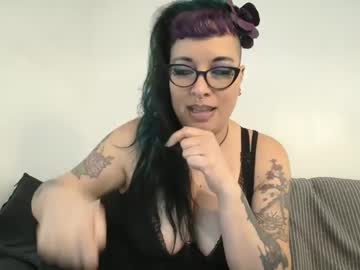 See Missy_dee online Now @ g18.cam