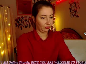 See Mystydew online Now @ g18.cam