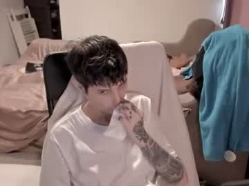 See Nikistarq online Now @ g18.cam