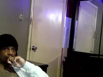See Rickavelli online Now @ g18.cam