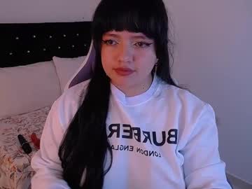 See Samantha__g online Now @ g18.cam