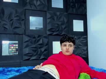 See Sebasxxxunlimit online Now @ g18.cam
