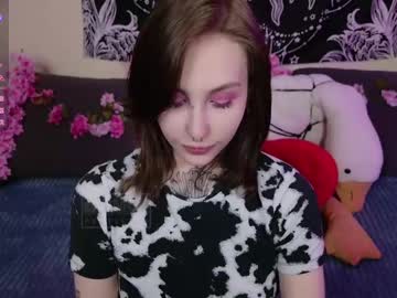 See Succubu7 online Now @ g18.cam