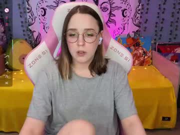 See Sweet_frosty online Now @ g18.cam