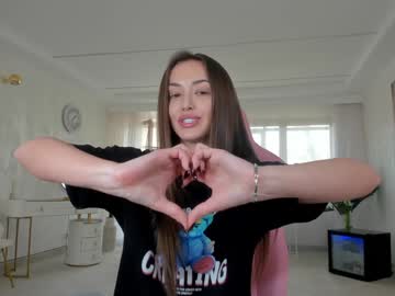 See Tiffanyhouston_ online Now @ g18.cam