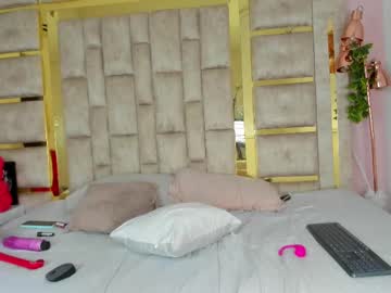 See Tokitorem online Now @ g18.cam