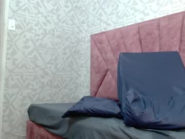 See Victoria017 online Now @ g18.cam